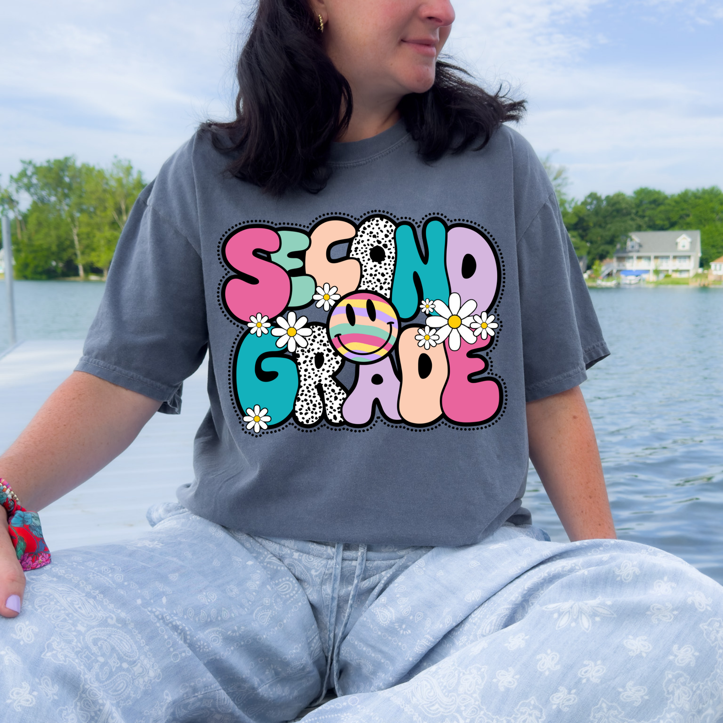 Groovy Grade Level Teacher Tee (Grades Kโ3)